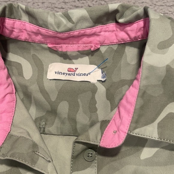 Vineyard Vines
Little Girl's & Girl's Camo Utility Dress size 5 - Picture 5 of 9